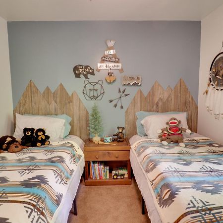 Cozy Whittier Home With Fire Pits Less Than 15 Mi To Hiking! 外观 照片